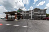 Holiday Inn Express Dandridge Hotels in Jefferson County