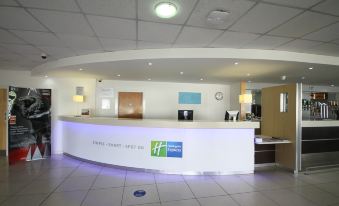 Holiday Inn Express Nuneaton