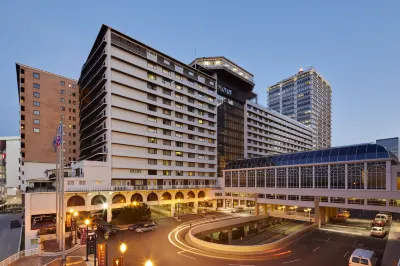 Galt House Hotel, Trademark Collection by Wyndham Hotel dekat Kentucky Exposition Center