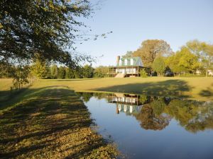 Sandy River Adventure Resort