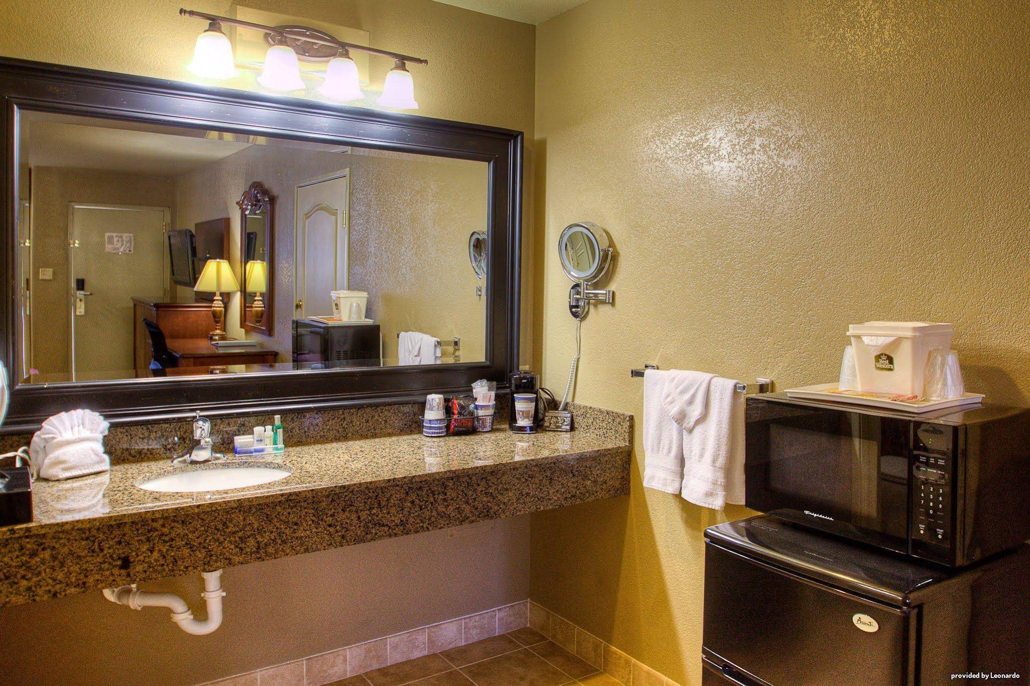 Best Western Foothills Inn