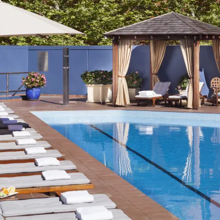 Four Seasons Hotel Sydney