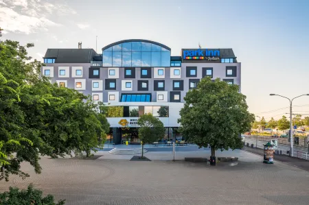 Park Inn by Radisson Danube Bratislava Отели в г. Братислава I