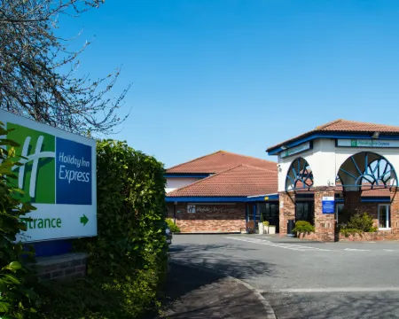Holiday Inn Express PETERBOROUGH by IHG Hotels in Orton Waterville