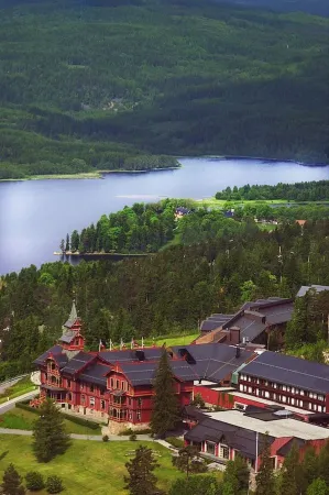 Scandic Holmenkollen Park Отели в г. Rykkinn