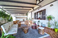 Takis Hotel Apartments