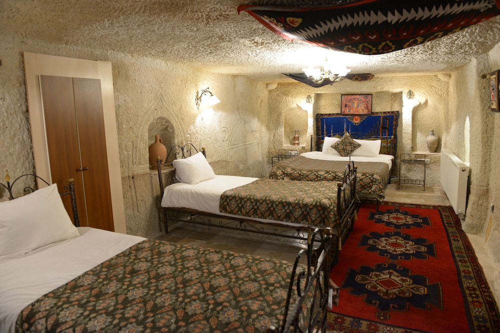 Caravanserai Cave Hotel