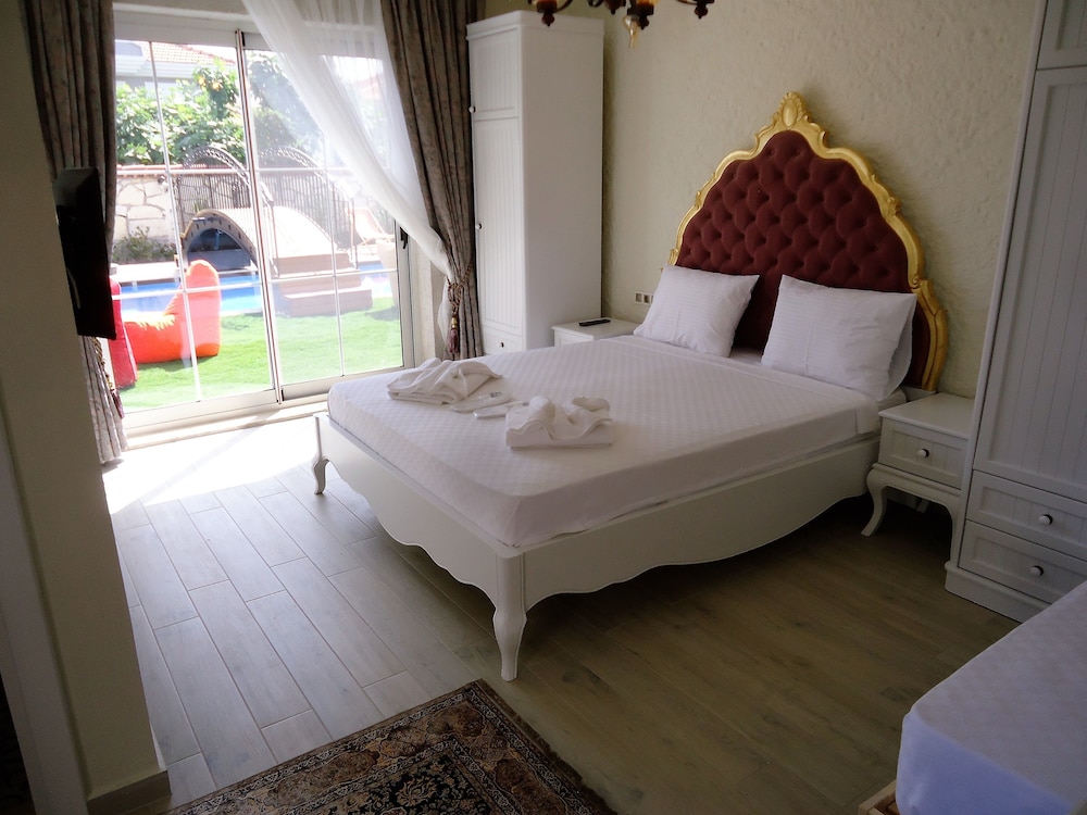 Alacati Grand Eldoris Otel (Grand Alacati Boutique Hotel)