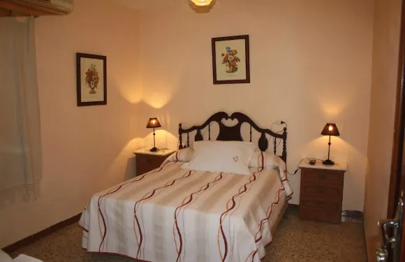 法國酒吧青年旅舍