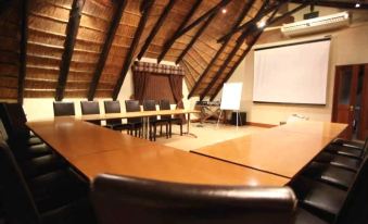 Witwater Safari Lodge and Spa