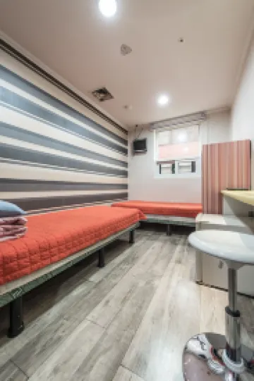 Hostel Korea - Original