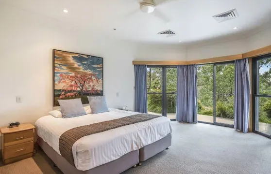 努納維納假日公園