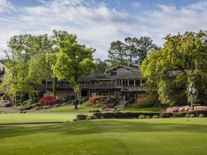 Pine Needles Lodge & Golf Club