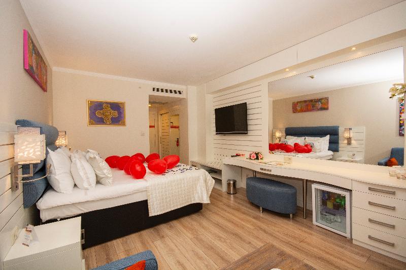 Orange County Kemer - Adult Only