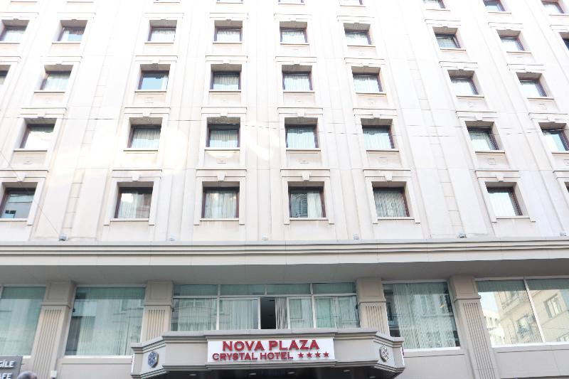 Nova Plaza Crystal Hotel & Spa