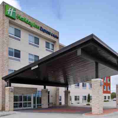 Holiday Inn Express & Suites Lee's Summit - Kansas City Hotel Exterior