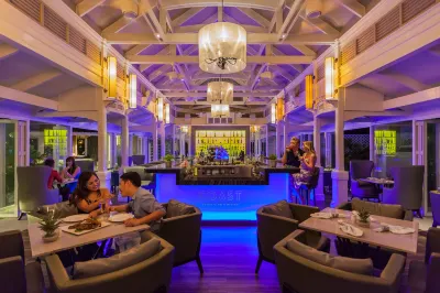 Centara Grand Beach Resort & Villas Hua Hin Отели в г. Хуахин