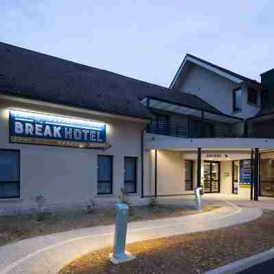 Break Hotel Hotel Exterior