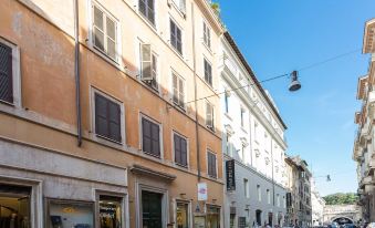 Rental in Rome Cosmopolitan hi-Tech
