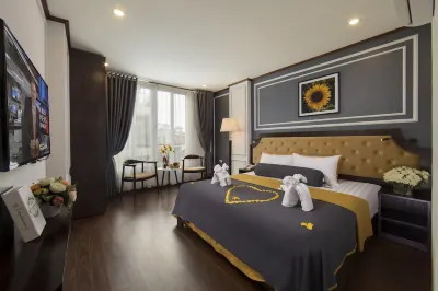 MayFlower Hotel- Central Old Quarter Hotel in zona Chua Cau Đong