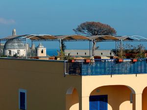 Le Grand Bleu - Gioia Apartments