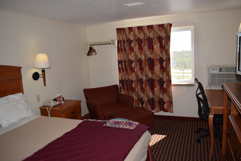 Americas Best Value Inn Jefferson City