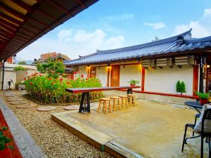 Jeonju Hanok Midam