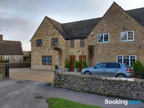 B - 簡約客房旅館