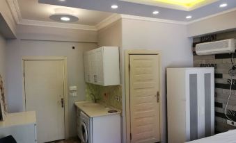 Banana Suite