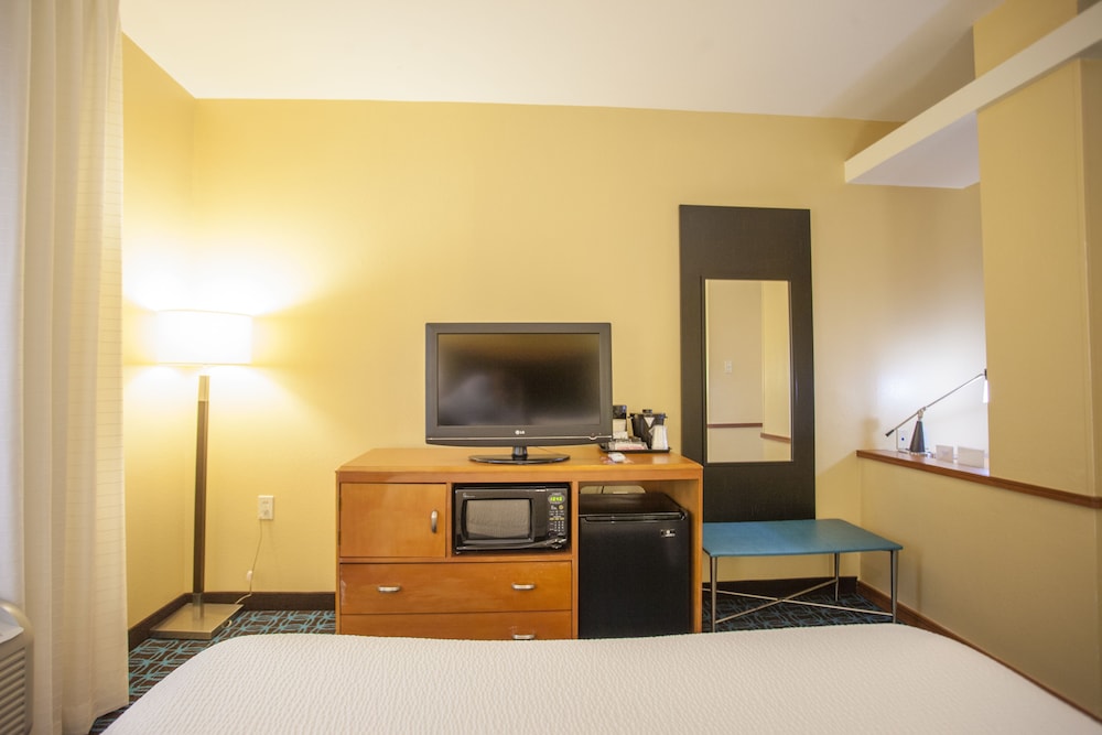 Fairfield Inn & Suites Houston Channelview