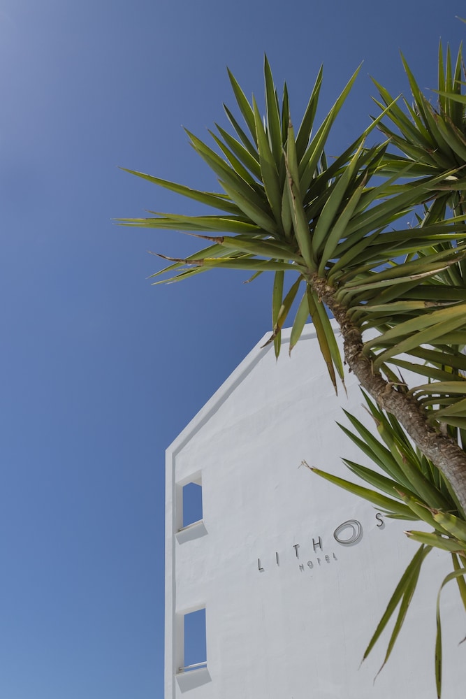 Lithos Hotel