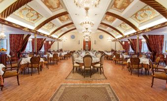 Radisson Collection Hotel, Moscow