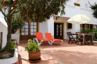 Quartos da Vila - Duna Parque Resorts & Hotels Hotels near Cavaleiro Beach