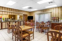 إكزجيوتيف إن آند سويتس فنادق في إنتربرايز