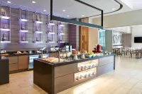 AC Hotel Seattle Bellevue/Downtown Отели в г. Белвью