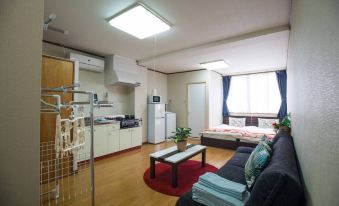 Contactless check-inWalking distance to Kokusai Street / 14 minutes by train to Naha Airport B32