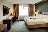 Chateau Nova Yellowhead Hotels in Edmonton