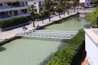 Venecia Apartments