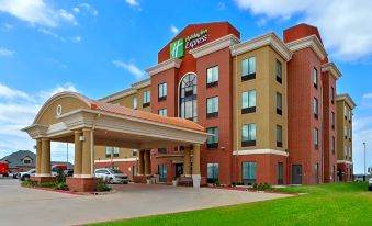 Holiday Inn Express & Suites Alva