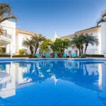 Apartamentos Marina Turquesa Отели в г. Фрихильяна