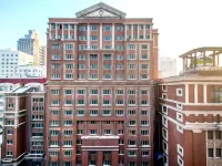 Harbin Central Street InterFeng Holiday Hotel (Flood Control Memorial Tower) Hotels near Zhongyang Street