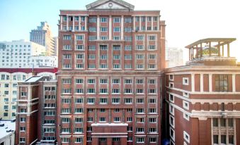 Harbin Central Street InterFeng Holiday Hotel (Flood Control Memorial Tower)