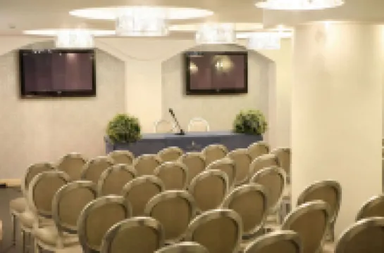 Marina Holiday & Spa