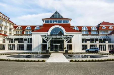 Grand Lubicz Uzdrowisko Ustka Отели в г. Slupski