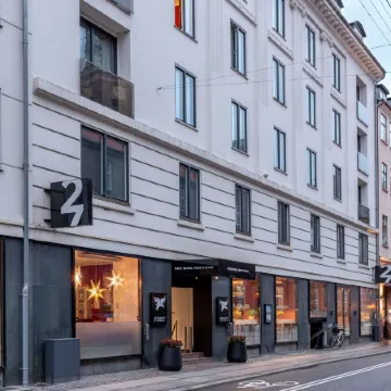 Motel One Copenhagen Отели рядом с достопримечательностью «Замок Росенборг»