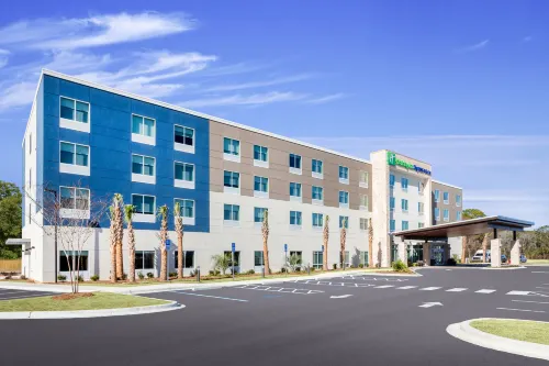 Holiday Inn Express & Suites NICEVILLE - EGLIN AREA by IHG - Gym