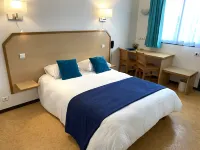 Hôtel le Laury's Hotels in Salles-la-Source