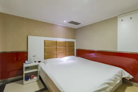 Super 8 Hotel (Beijing Qianmenzhu Shikou West Street)
