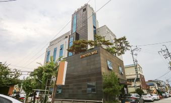 Yeongju Wiz Hotel