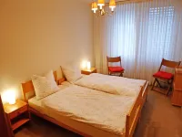 Apartment 10